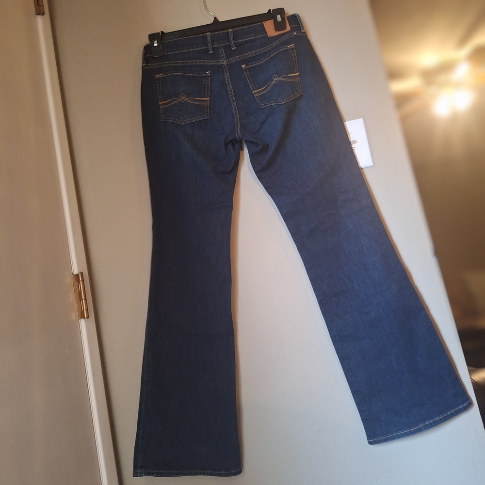 Lucky Brand Dark Blue Flare Boot Jeans Sz 8 / 29